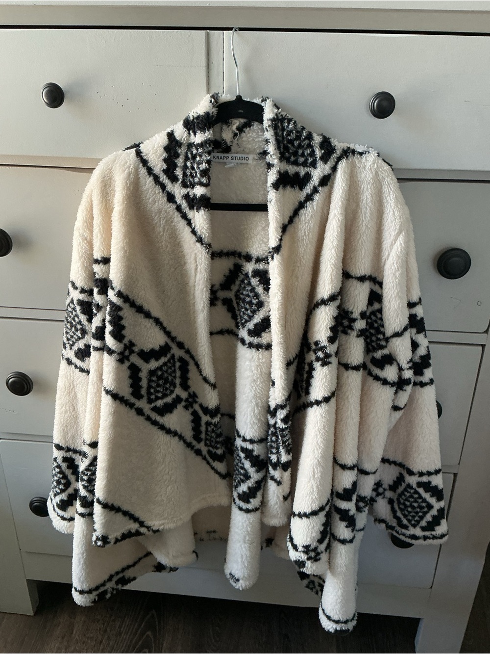 Knapp Studio 3X Cream Black Aztec Sherpa Cardigan Jacket